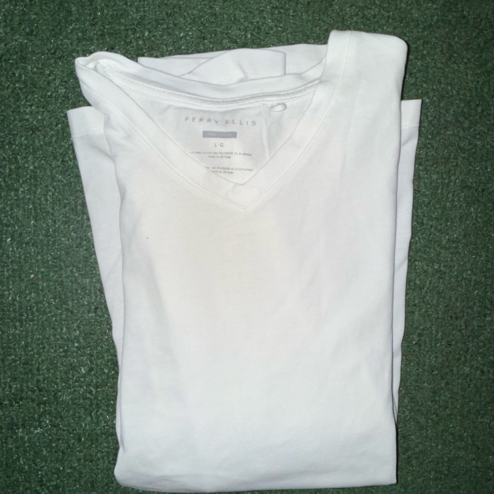 Perry Ellis Classic White V-Neck Tee